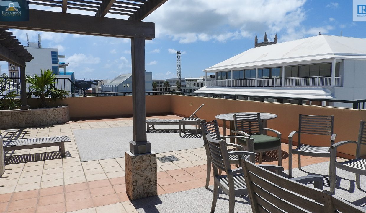 roof terrace